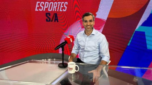 Gabriel Lima, CEO do Cruzeiro, em participação no CNN Esportes S/A