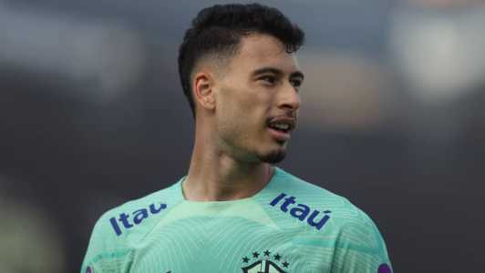 Gabriel Martinelli é um dos atacantes convocados por Diniz na Seleção