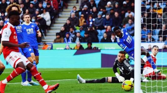 Gabriel Martinelli marcou o gol da vitória do Arsenal sobre o Leicester