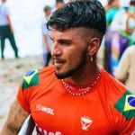 Gabriel Medina encerra jejum e vence etapa no Circuito Mundial