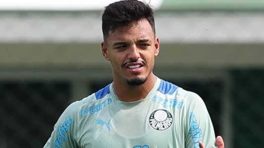 Gabriel Menino em treino pelo Palmeiros