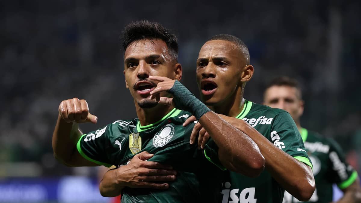Palmeiras vira sobre Tombense e estreia com vitória em casa na Copa do Brasil