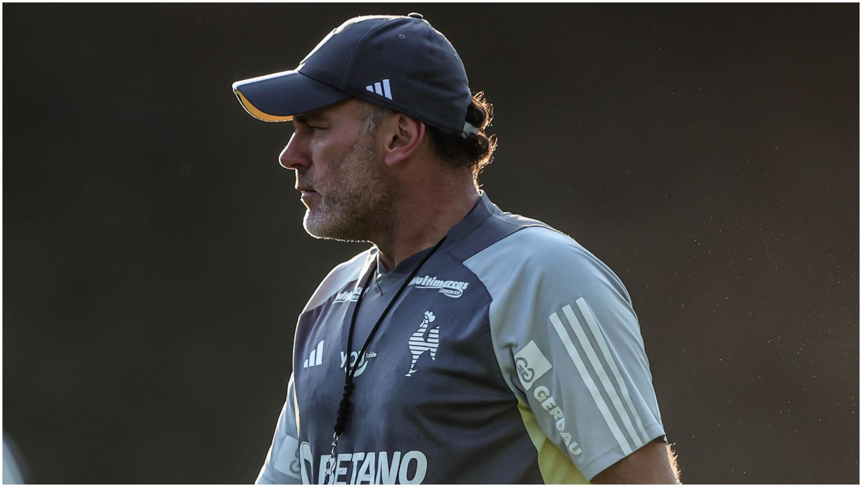 DM do Atlético esvazia, e Milito pode ganhar opções para encarar o Vasco