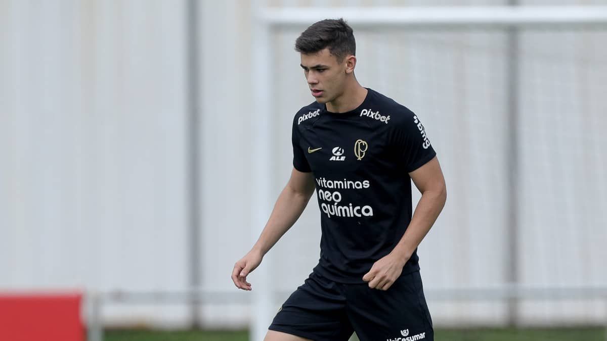 Mano ou Luxa? Moscardo é questionado em evento do Corinthians