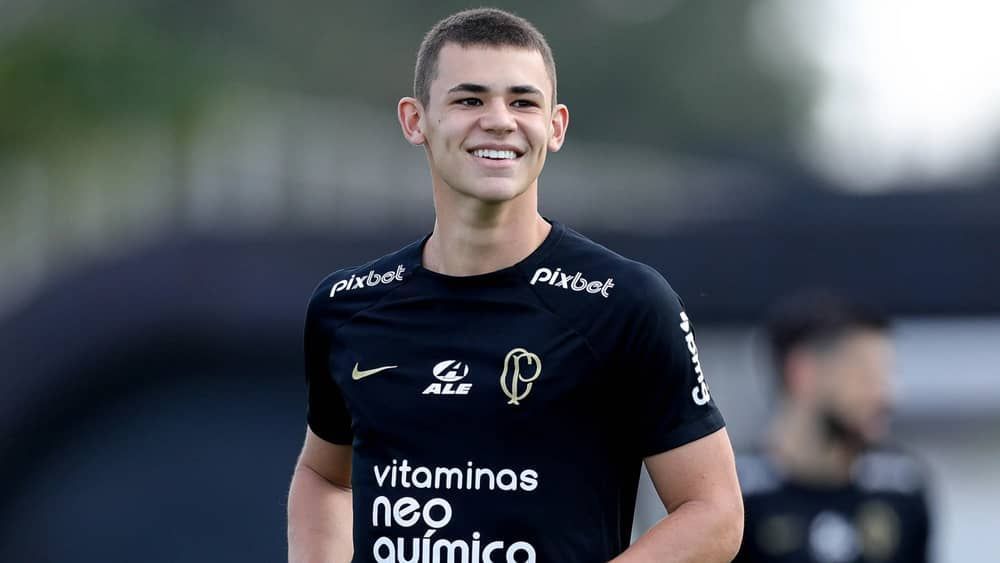 Neto diz que Corinthians vendeu Gabriel Moscardo ao Chelsea