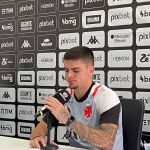 Gabriel Pec pede apoio e não paciência ao torcedor do Vasco