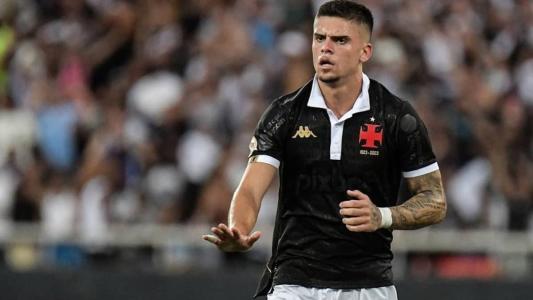 Gabriel Pec é um dos destaques do Vasco no Brasileiro