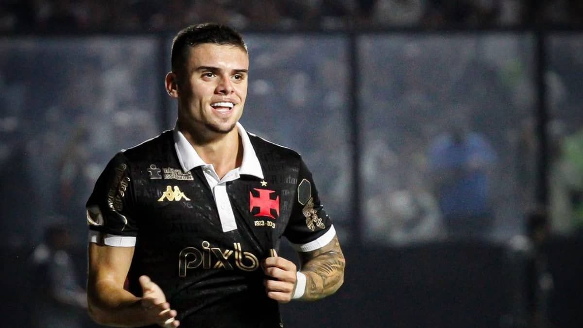Vasco: Gabriel Pec iguala, só em 2023, número de gols marcados em toda carreira