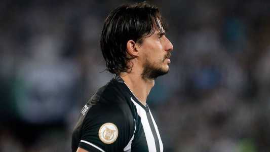 Gabriel Pires mostrou indignação com o caso de agressão a Luan, do Corinthians