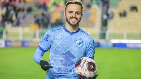 Gabriel Poveda tem proposta para defender o Vitória