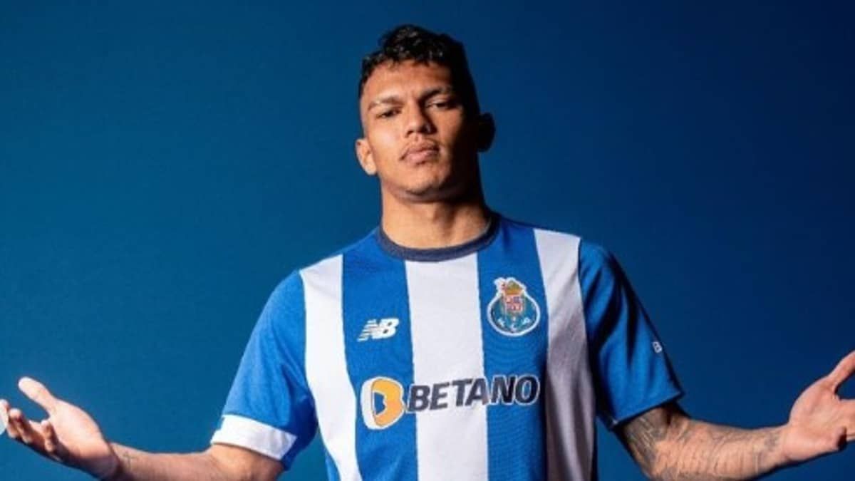 Gabriel Veron, do Porto, fica fora da lista de relacionados para a Champions League  