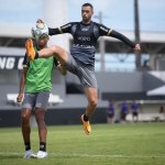 Ceará perde zagueiro por lesão para restante da disputa da Série B