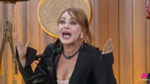 Gaby Spanic e Fernando discutem em A Fazenda 17