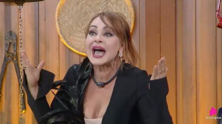 Gaby Spanic e Fernando discutem em A Fazenda 17