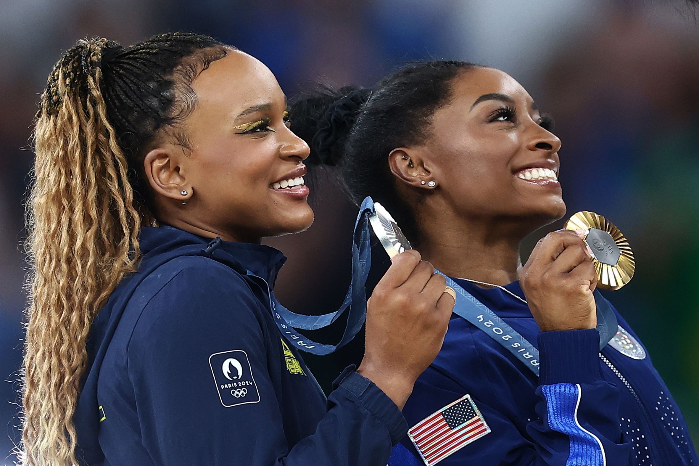 Final na trave e no solo, com Rebeca Andrade e Simone Biles: horários e onde assistir