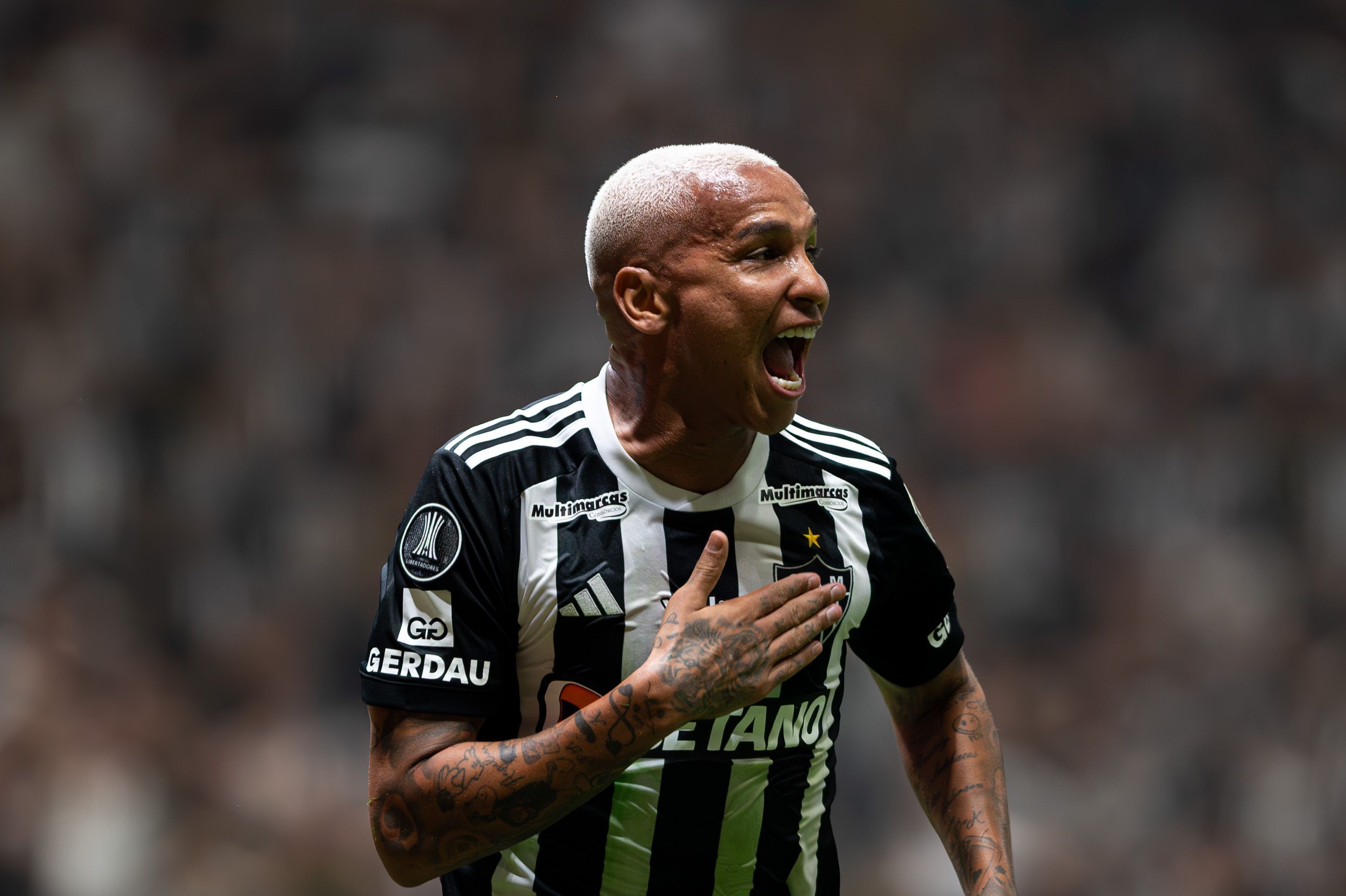 'Senhor Libertadores', Deyverson tem noite mágica pelo Atlético contra o River