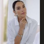 Atriz israelense Gal Gadot diz que 'o mundo não pode ficar em cima do muro'