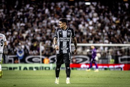 Galeano em ação pelo Ceará