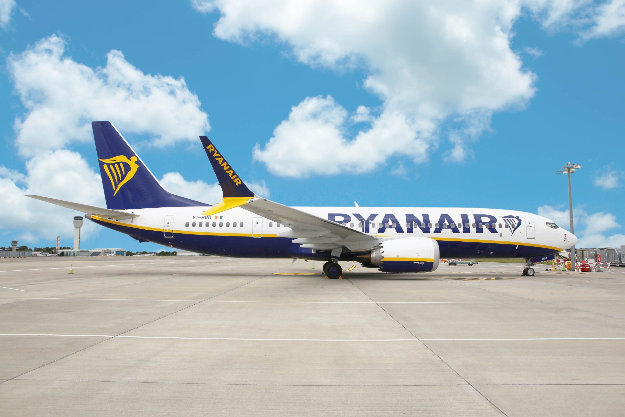 Distúrbios com passageiros portugueses obrigam a cancelar voo da Ryanair
