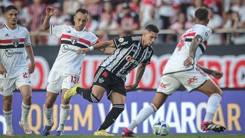 Galo bateu São Paulo por 1 a 0 no primeiro turno