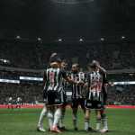 Atlético quebra recorde de público na Arena MRV em jogo contra o Corinthians