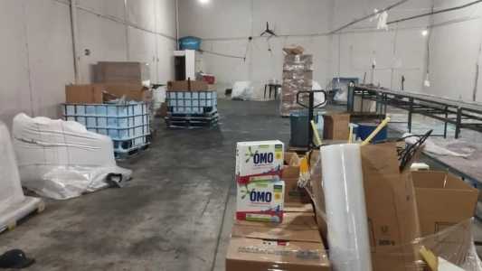 Galpão era usado para fabricar sabão em pó falso em Divinópolis (MG)