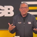 Galvão Bueno dá 'bolo' em prêmio de leilão e é processado por ganhador