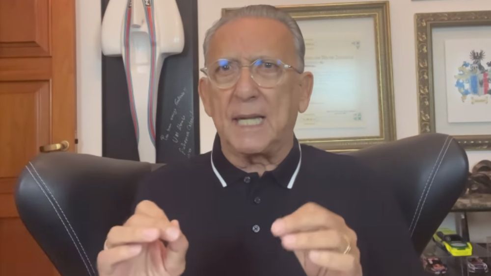 Galvão reage ao título do Corinthians na Supercopa e aponta erros do Flamengo