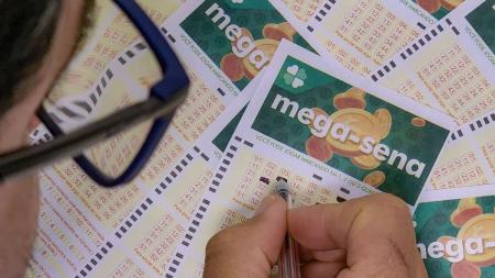 Ganhador da Mega-Sena tem 90 dias para retirar o prêmio