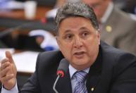 Relator no TSE vota para anular votos de Garotinho no RJ