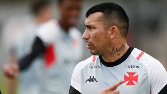Gary Medel foi um dos reforços contratados pelo Vasco nesta janela de transferências