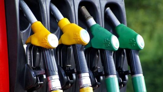Gasolina teve preço reduzido