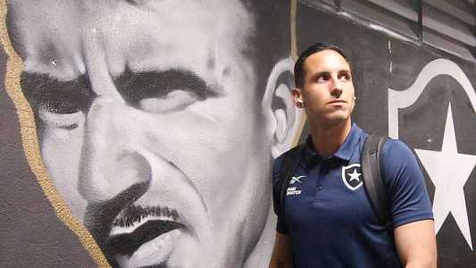 Gatito Fernández será titular do Botafogo contra o Guaraní