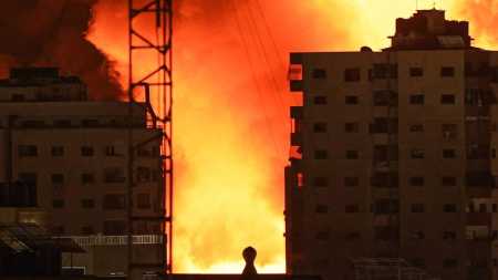 Gaza após bombardeios desta segunda (9)