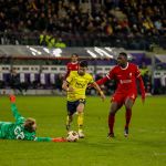 Já nas oitavas da Liga Europa, Liverpool poupa titulares e perde para o Saint-Gilloise