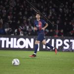 Com três dias de clube, Beraldo estreia pelo PSG e vence título na França