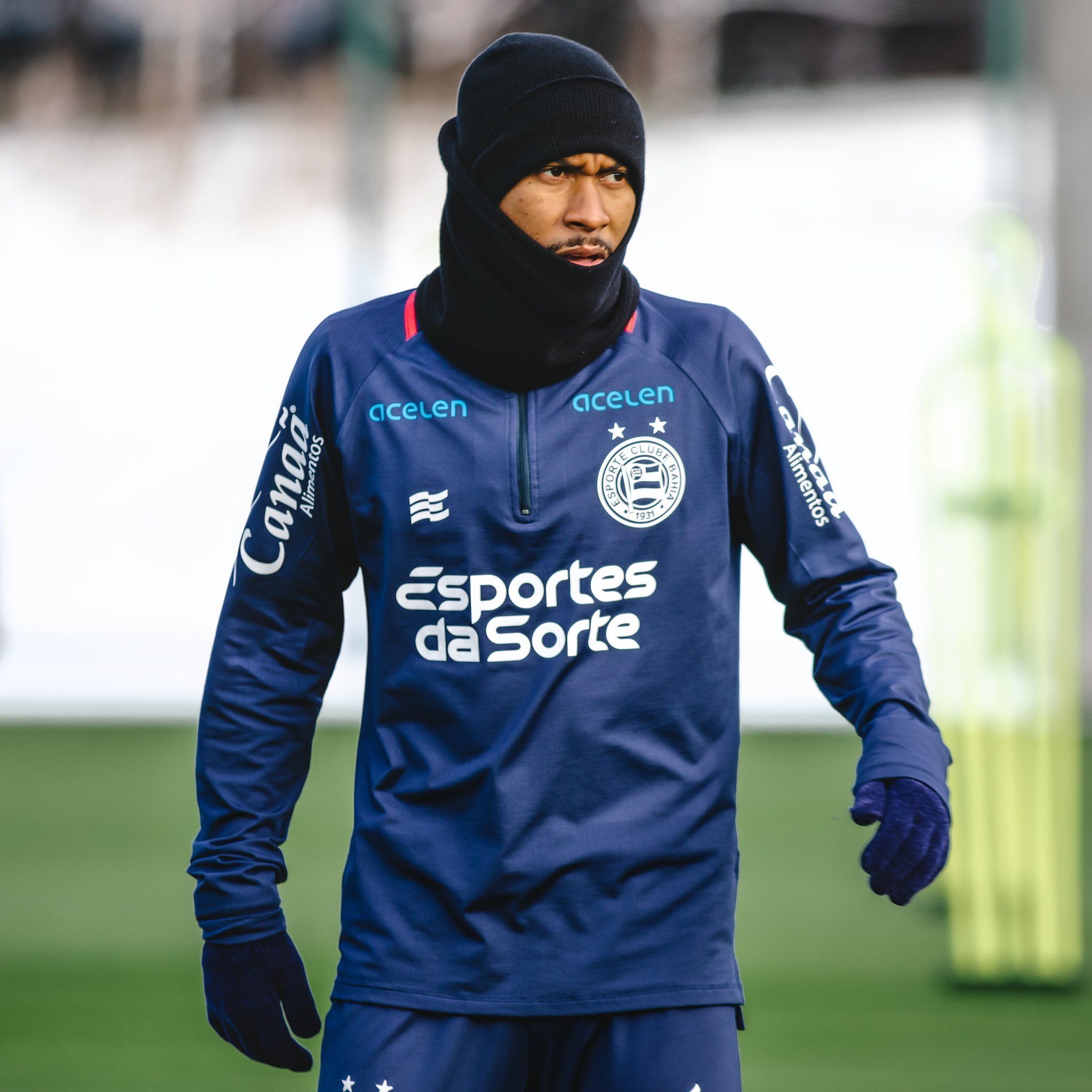 Sob neve, Bahia realiza treino técnico e tático na pré-temporada em Manchester