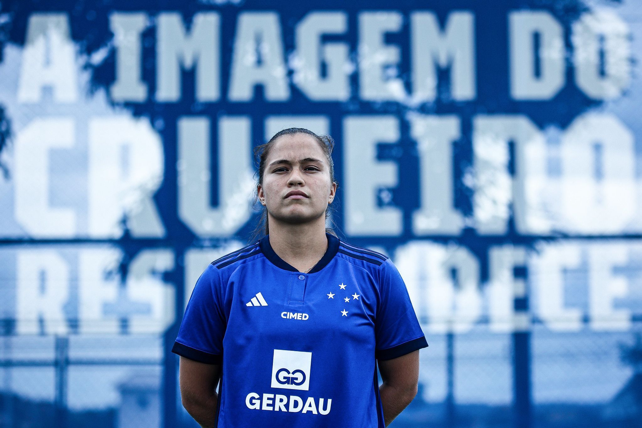 Cruzeiro confirma terceiro reforço para o futebol feminino