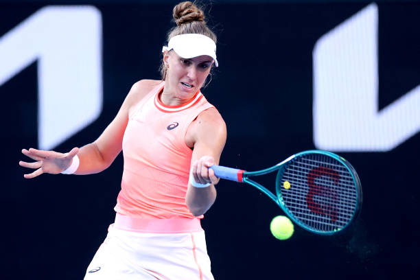 Bia Haddad supera promessa tcheca e avança no Australian Open