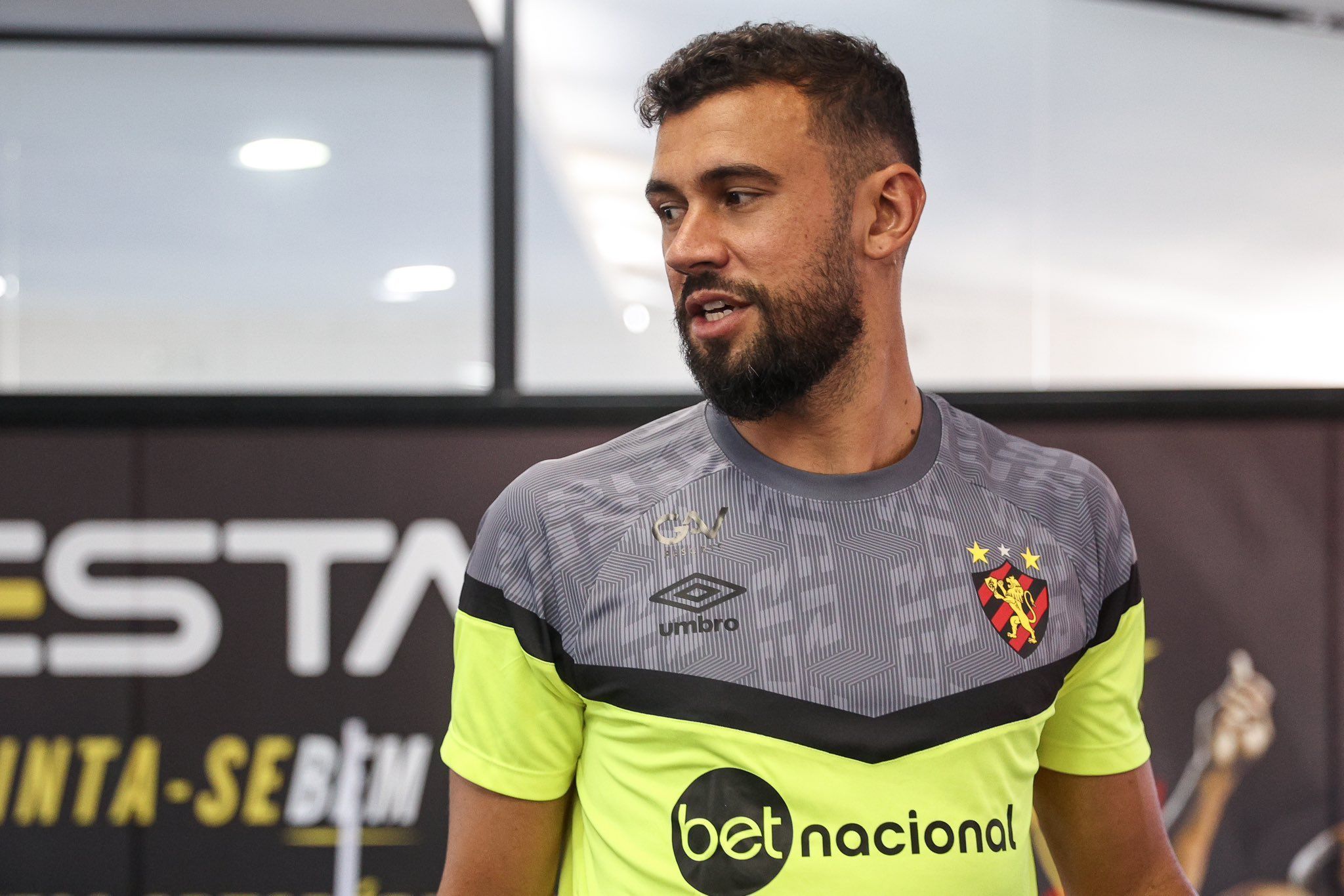 Com Castán e Alan Ruiz, Sport tem elenco completo; veja a lista com 31 jogadores