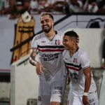 Santa Cruz volta a vencer uma partida oficial após 222 dias, na estreia do Estadual