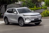 Primeiro híbrido nacional da Geely será revelado durante o BBB 26