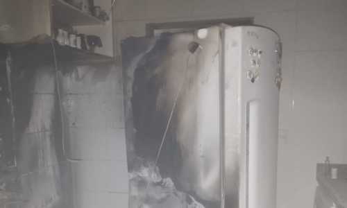Geladeira foi danificada pelo princípio de incêndio