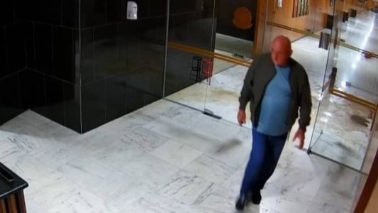 General da reserva Gonçalves Dias foi filmado pelas câmeras internas do Planalto durante atos antidemocráticos de 8 de janeiro