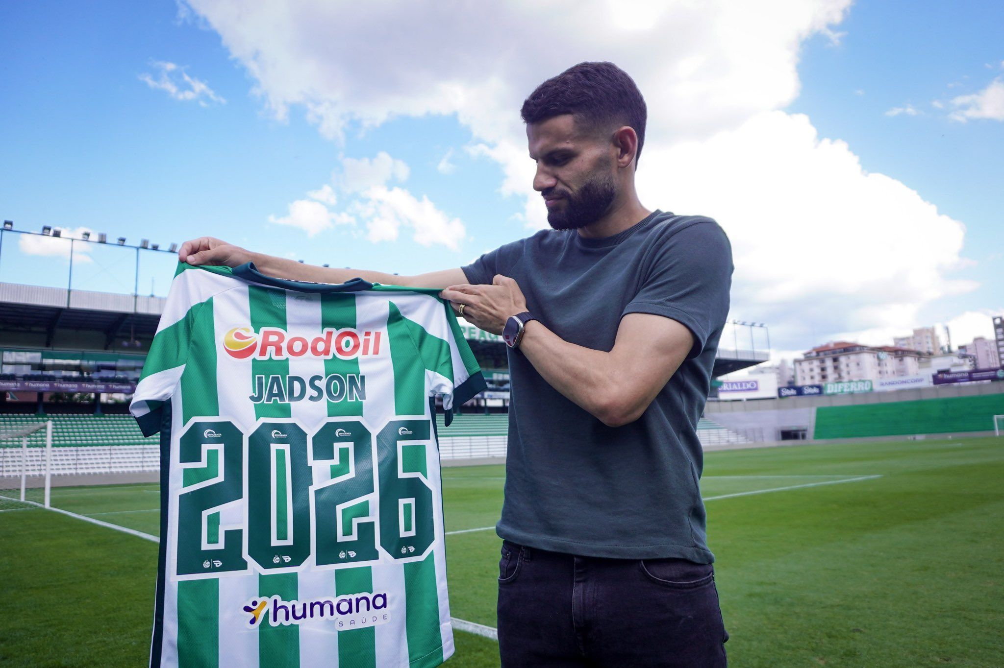 Clube da Série A anuncia pacotão de renovações para a próxima temporada