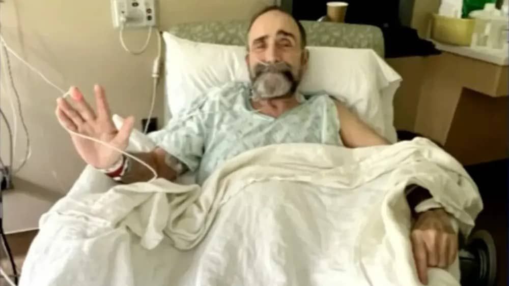 Homem quase morre após ter órgão errado removido em cirurgia