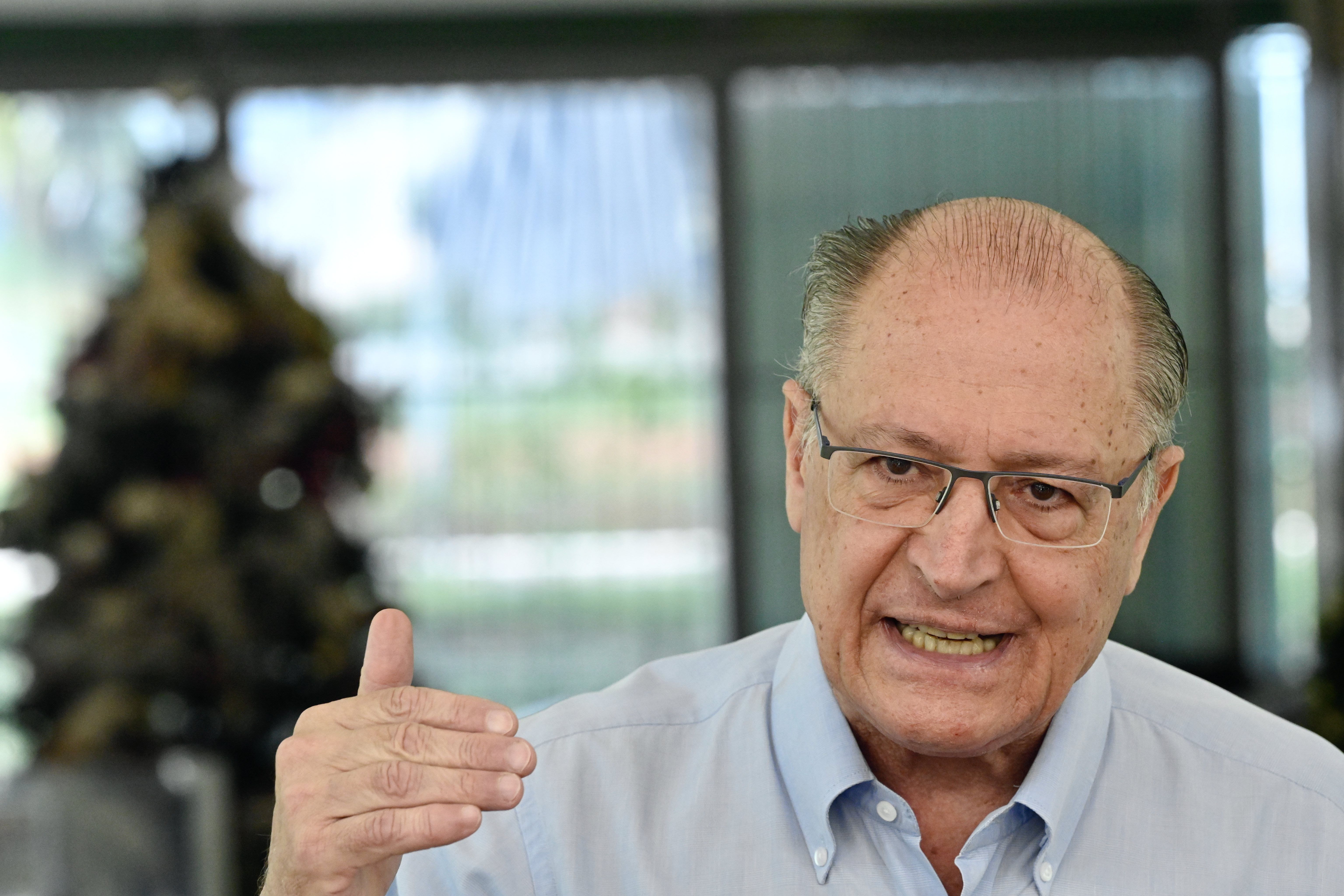 Alckmin defende 'diálogo' para enfrentar resistência do Congresso à MP da Reoneração