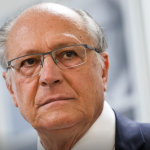 Alckmin diz que tarifaço de Trump foi injusto com o Brasil e anuncia reunião com os EUA