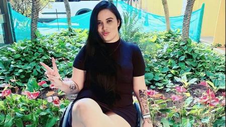 Priscila de Souza Ferreira vive sozinha com a filha adolescente
