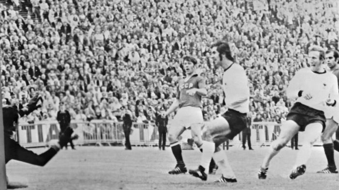 Gerd Müller é um dos maiores nomes do futebol alemão Gerd Müller é um dos maiores nomes do futebol alemão